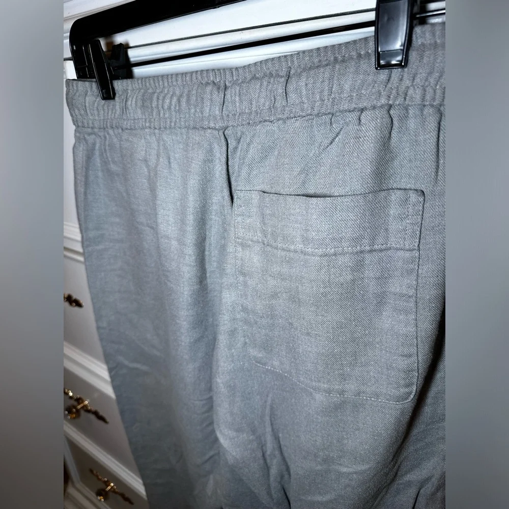Banana Republic men’s banana